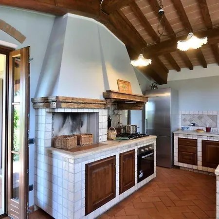Il Bel Laghetto Villa *